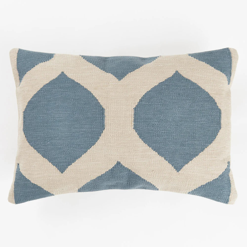 Indoor/Outdoor Cushion Cyrus Sky Blue