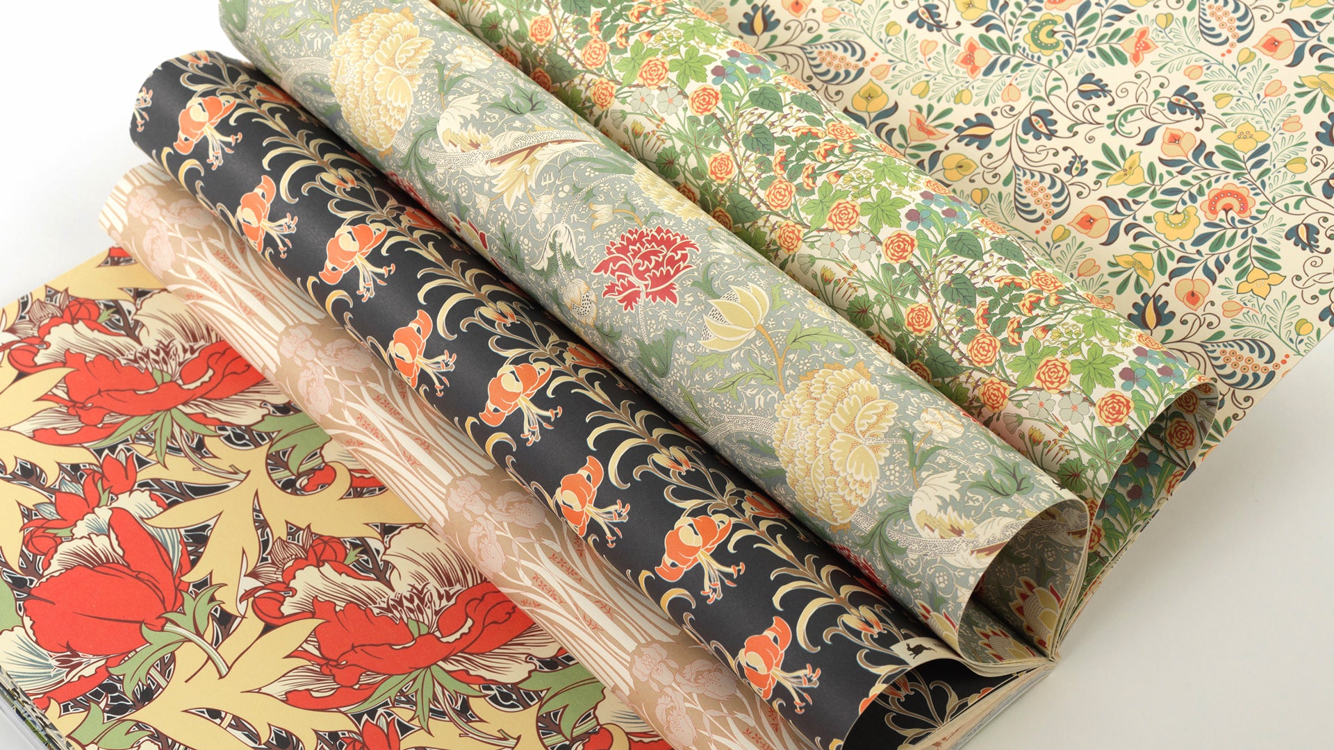 Wrapping Paper Book The Arts and Crafts Movement