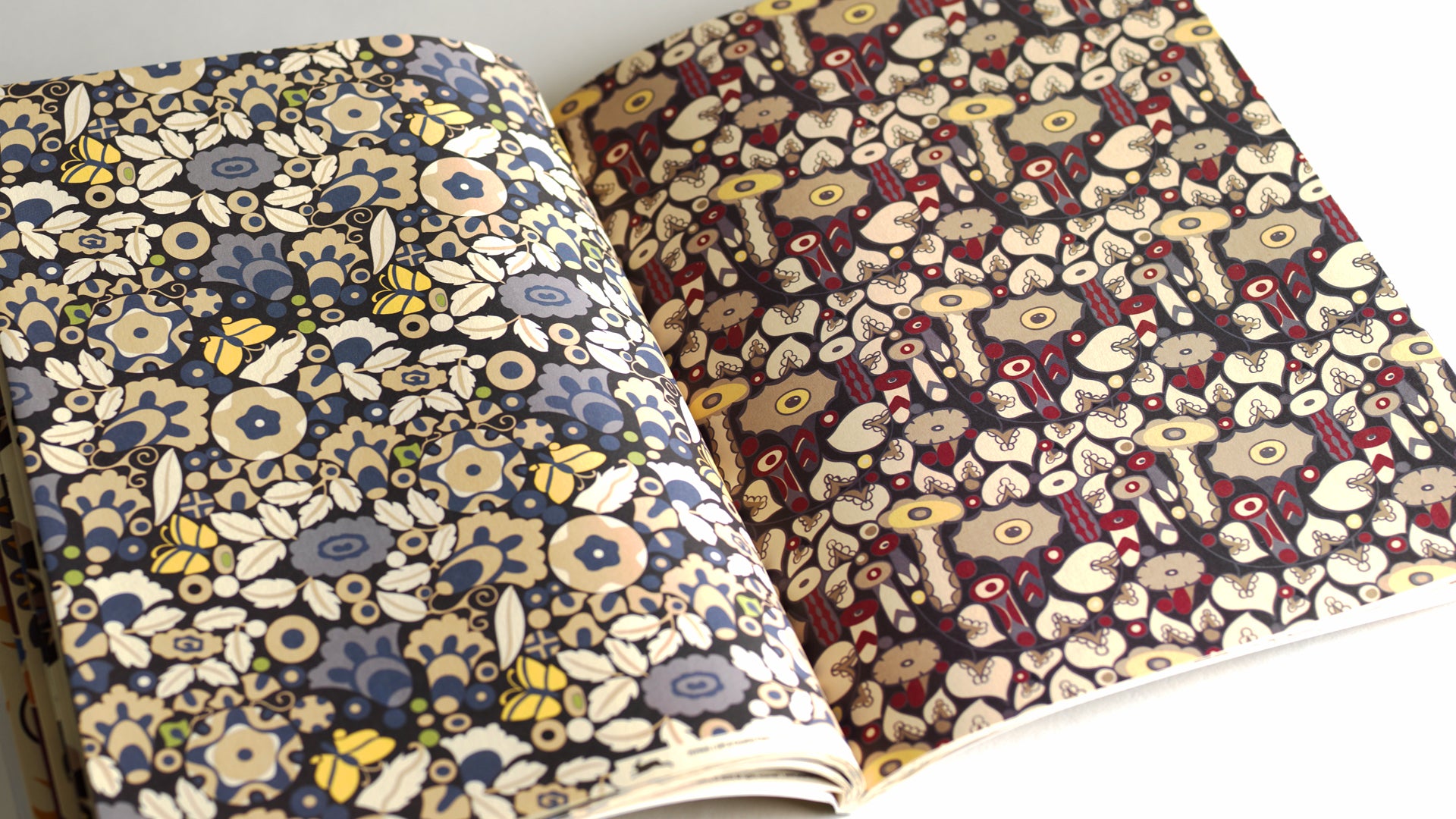 Pepin Press wrapping paper books floral, mushrooms