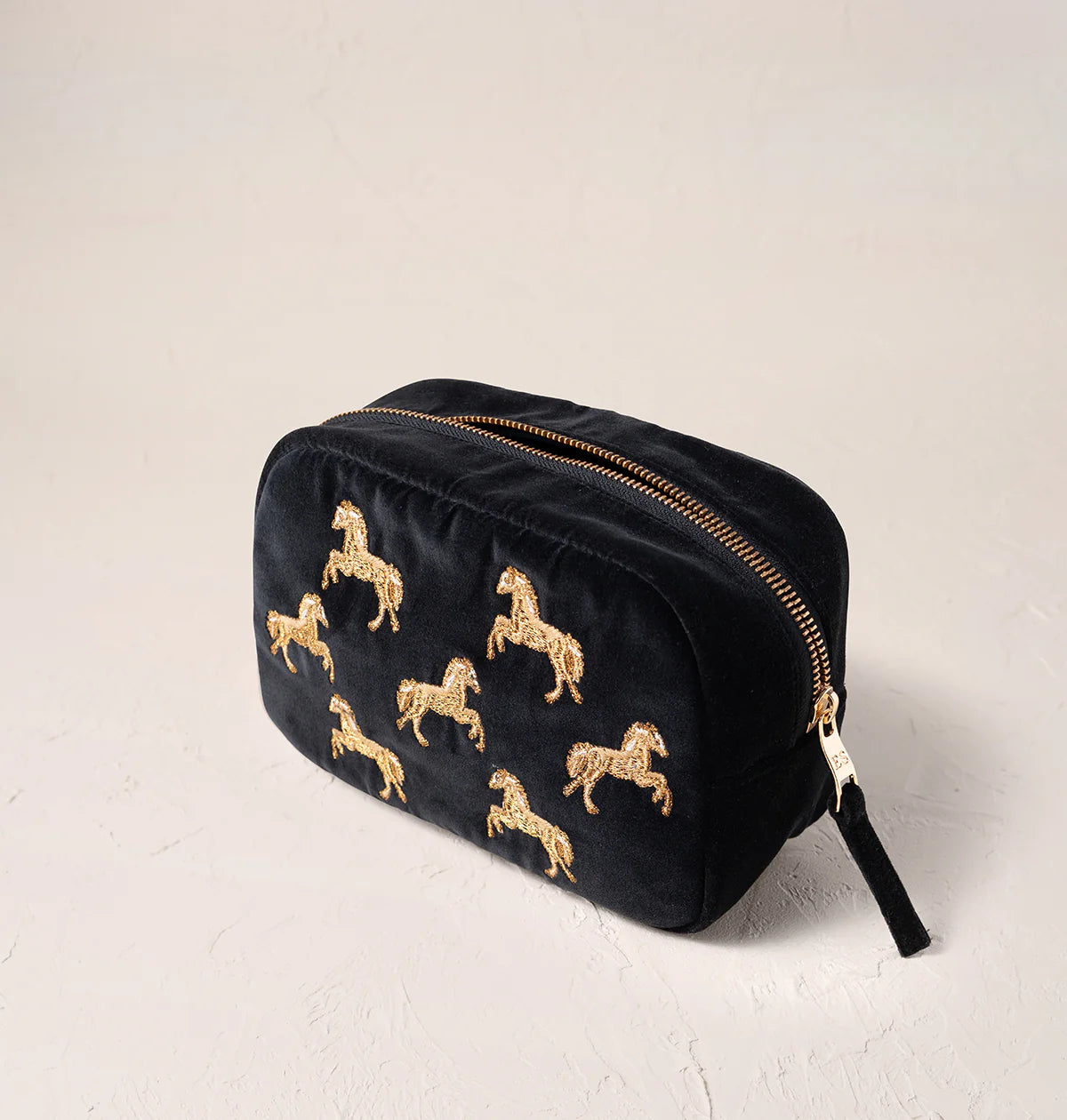 Makeup Bag Wild Horse Velvet Charcoal
